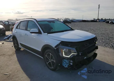 2025 Kia Niro Ex z USA, uszkodzony, nr VIN KNDCR3LE6S5293551